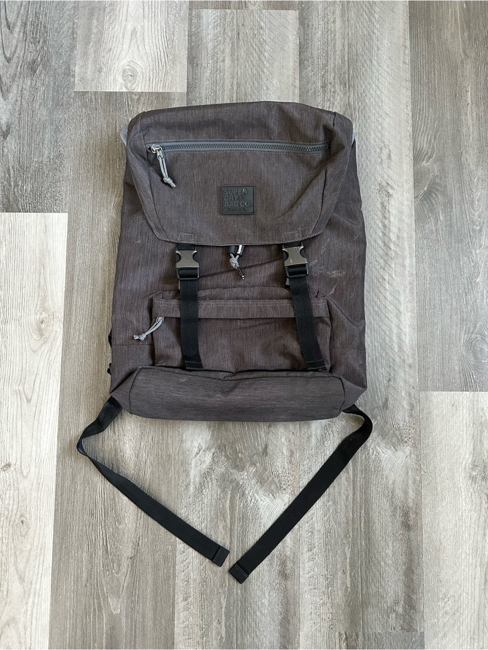 Superdry Buckled Fold Over Gray Backpack M91001JP
